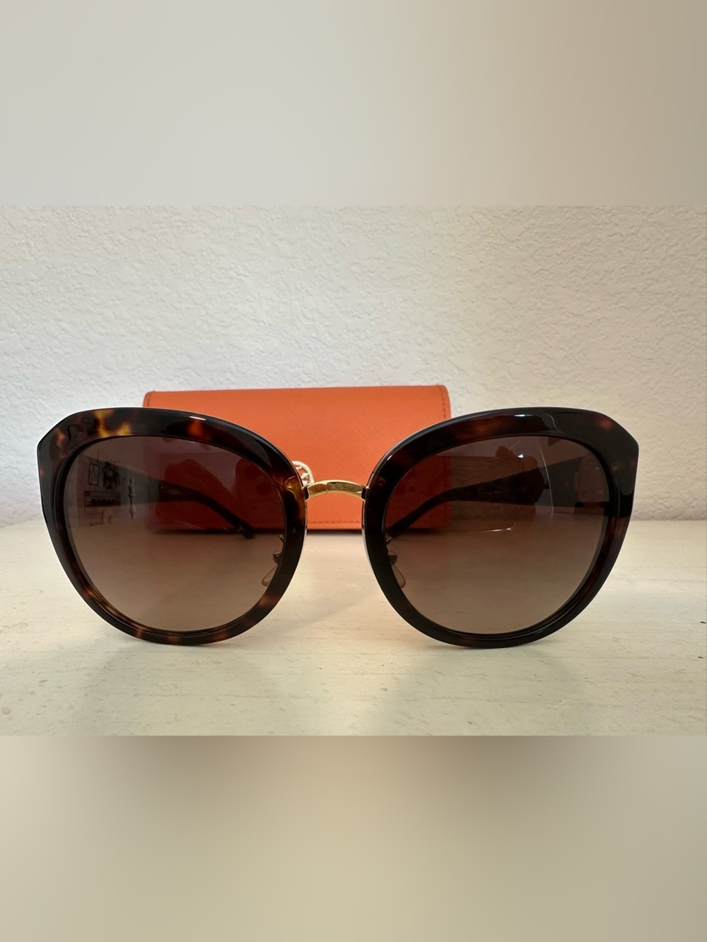 Tory Burch Tortoiseshell Oversized Sunglasses with Original Case & Cover